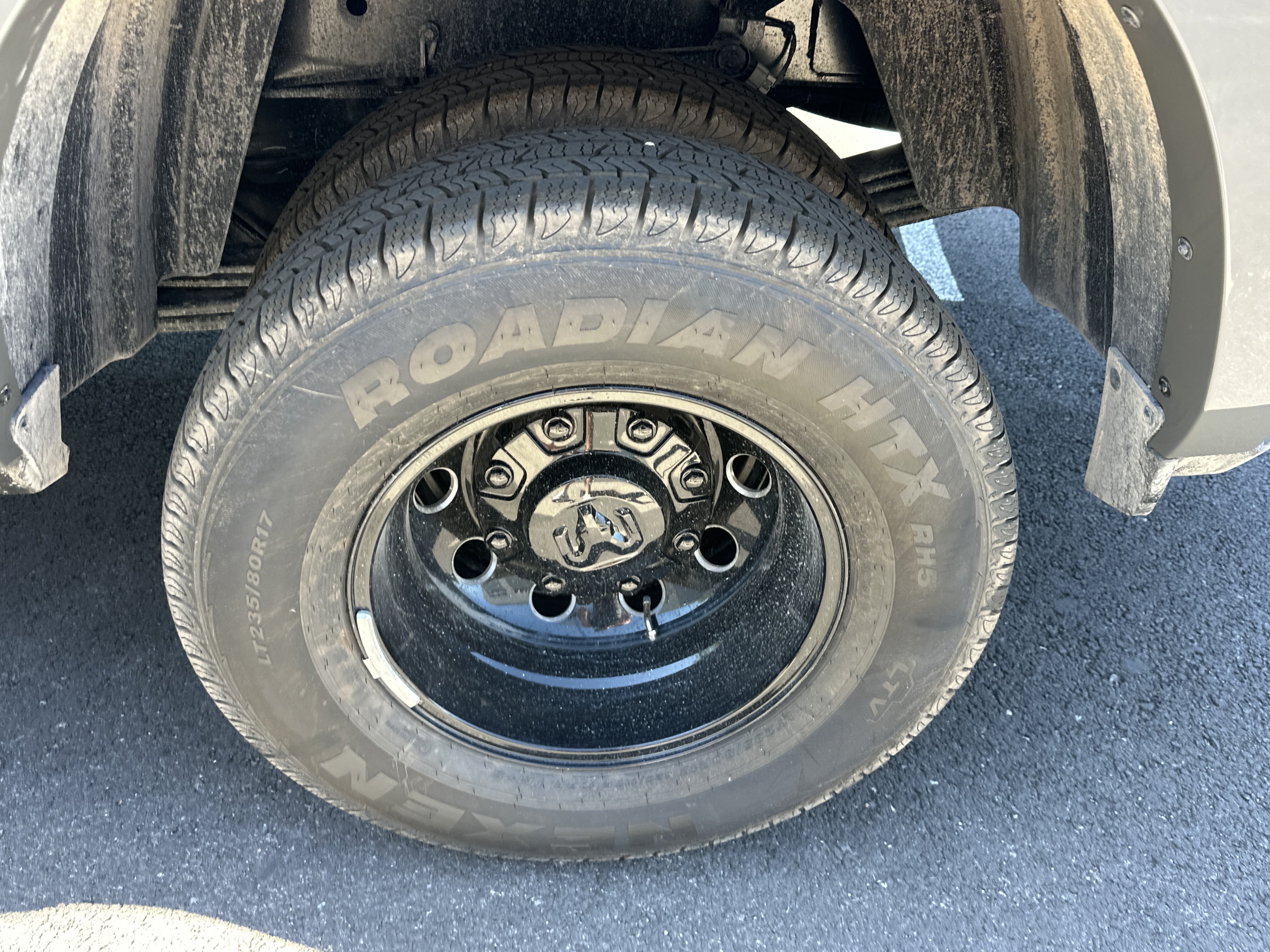 New 2026 RAM 3500 Limited AWD/4WD image 35