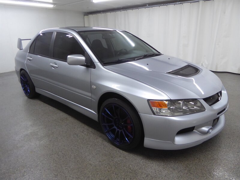 Used 2005 Mitsubishi Lancer Evolution MR AWD/4WD image 2