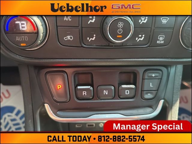 Used 2020 GMC Terrain SLT w/ Preferred Package image 30