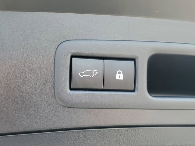 Used 2019 Lexus UX 200 F Sport w/ F Sport Premium Package image 8