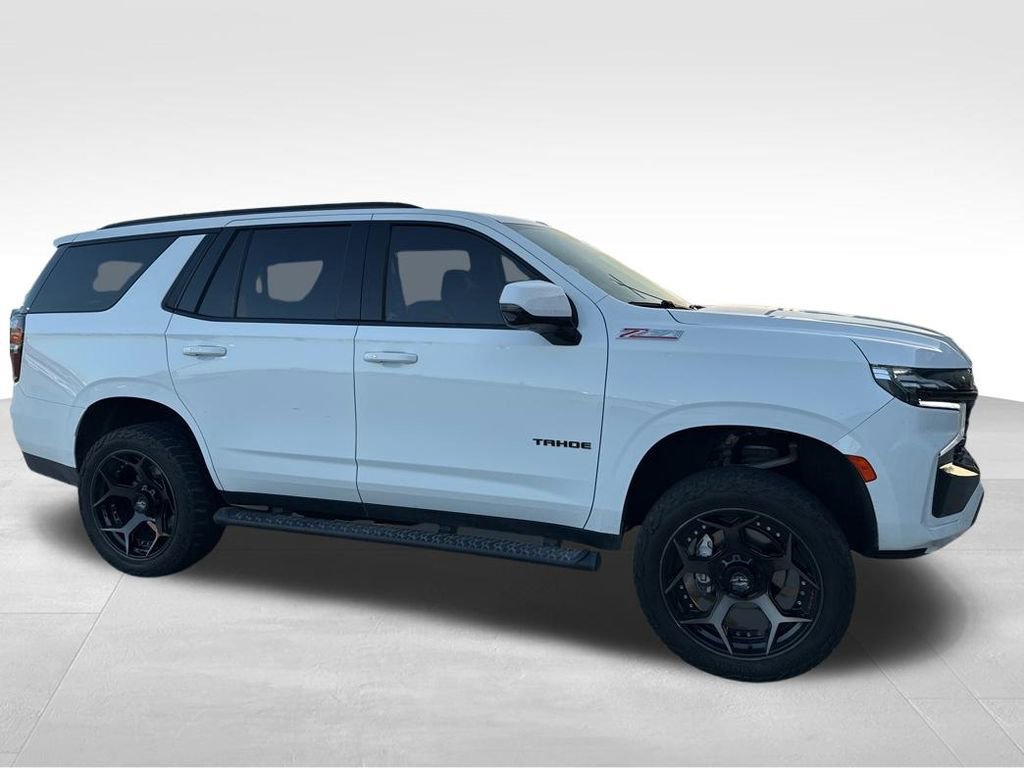 Used 2024 Chevrolet Tahoe Z71 w/ Luxury Package image 27