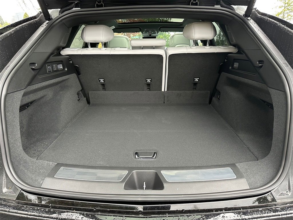 New 2026 Cadillac Lyriq Premium Sport image 14