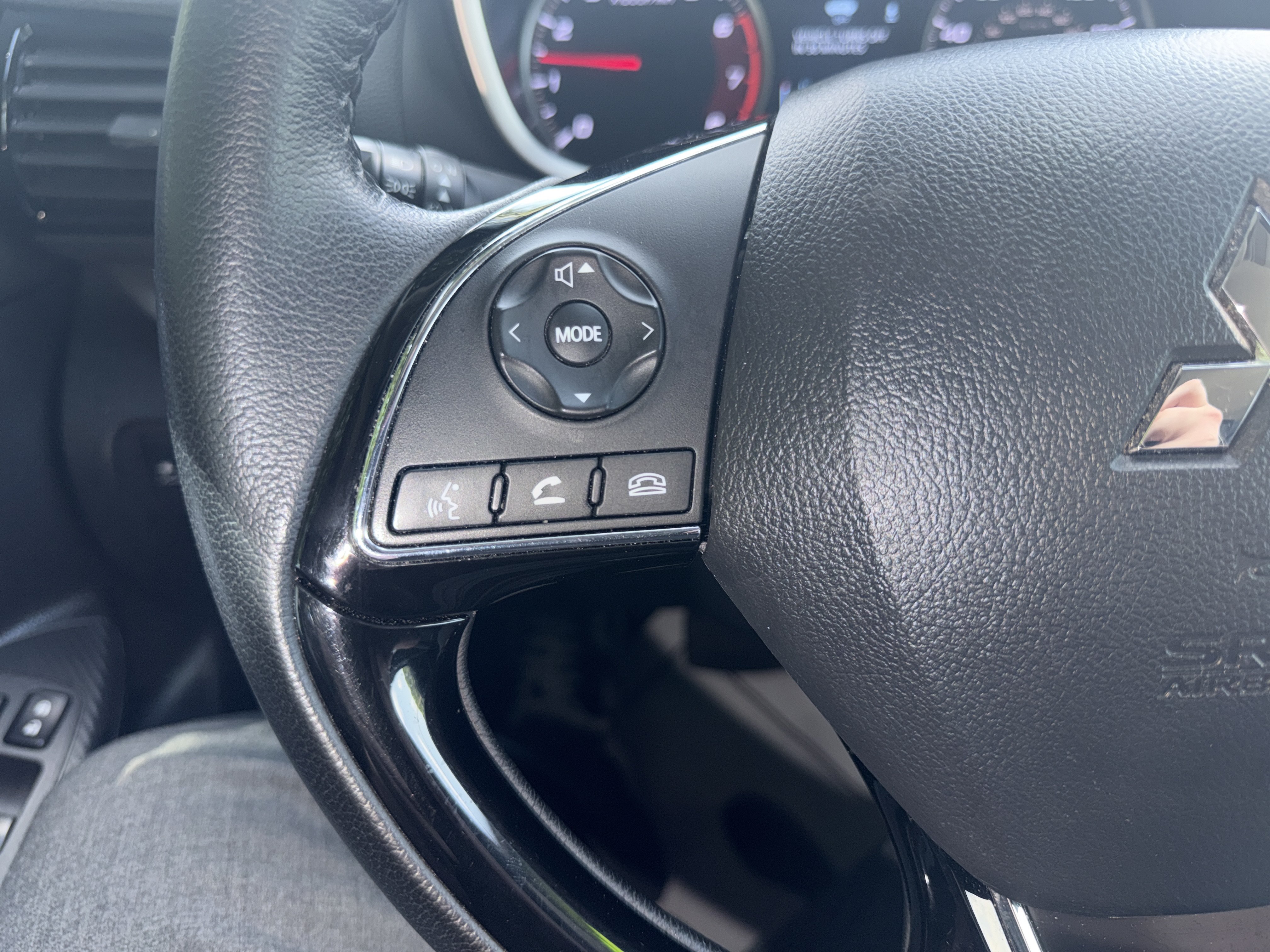 Used 2025 Mitsubishi Eclipse Cross SE AWD/4WD image 18