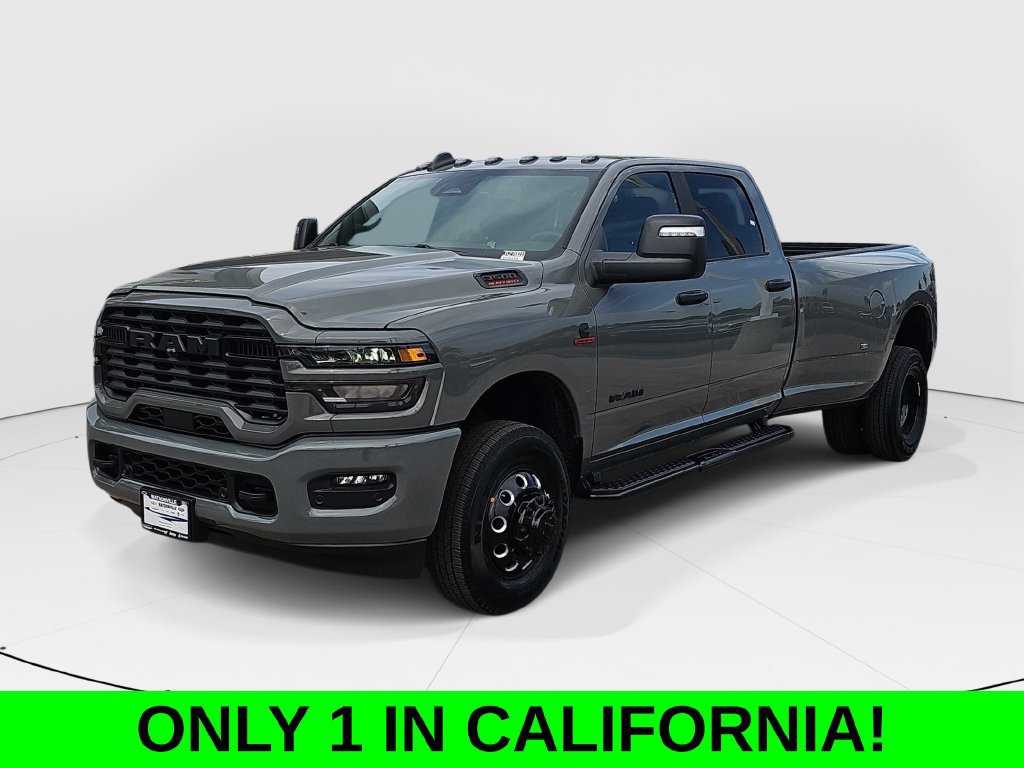 New 2027 RAM 3500 Big Horn AWD/4WD image 7