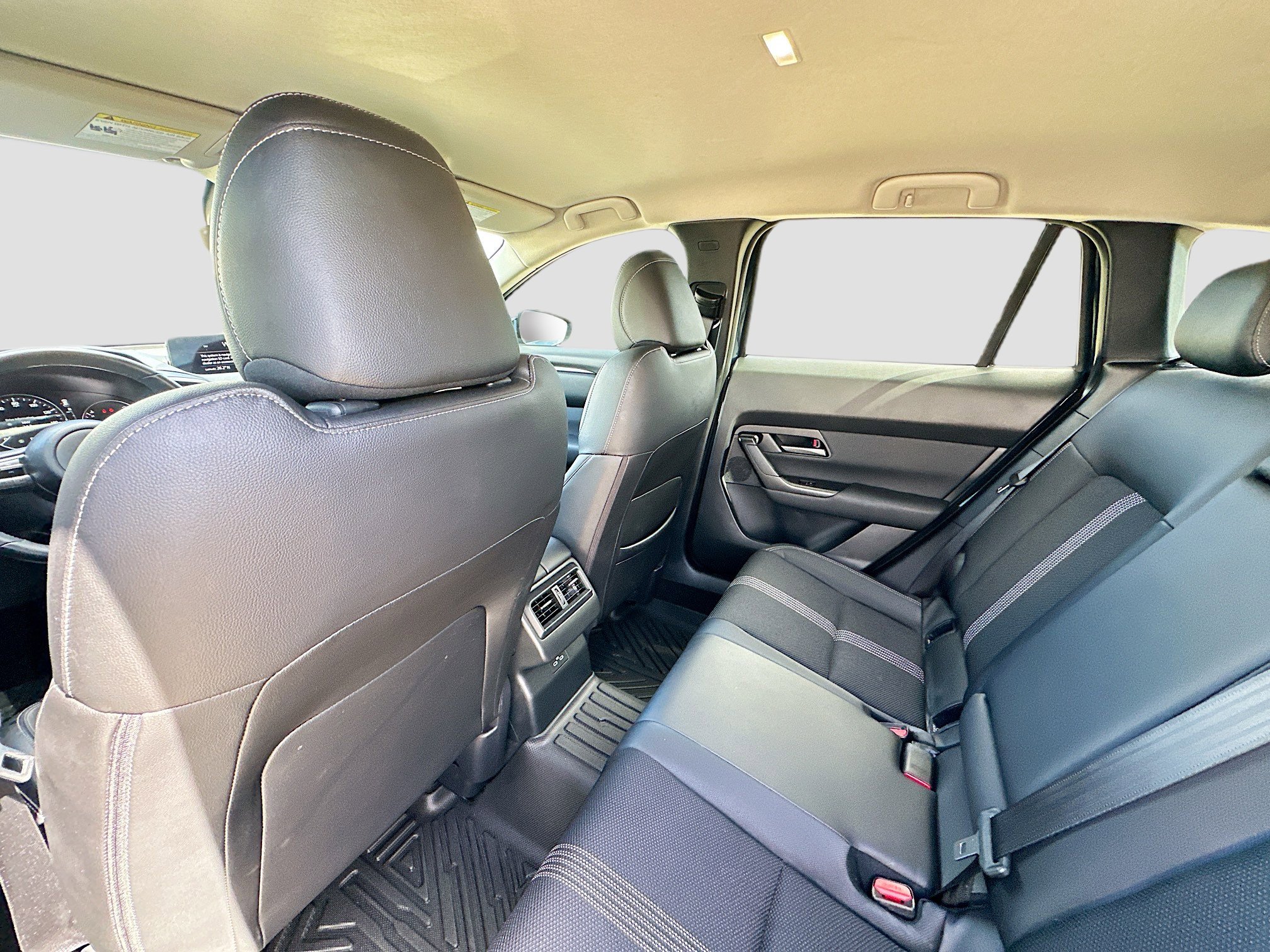 Used 2025 MAZDA CX-50 AWD 2.5 S w/ Select Package image 26