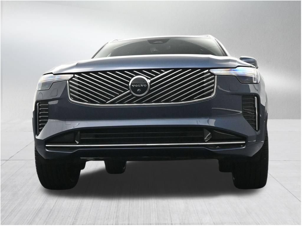 New 2026 Volvo XC90 B6 Plus w/ Protection Package Premier AWD/4WD image 31