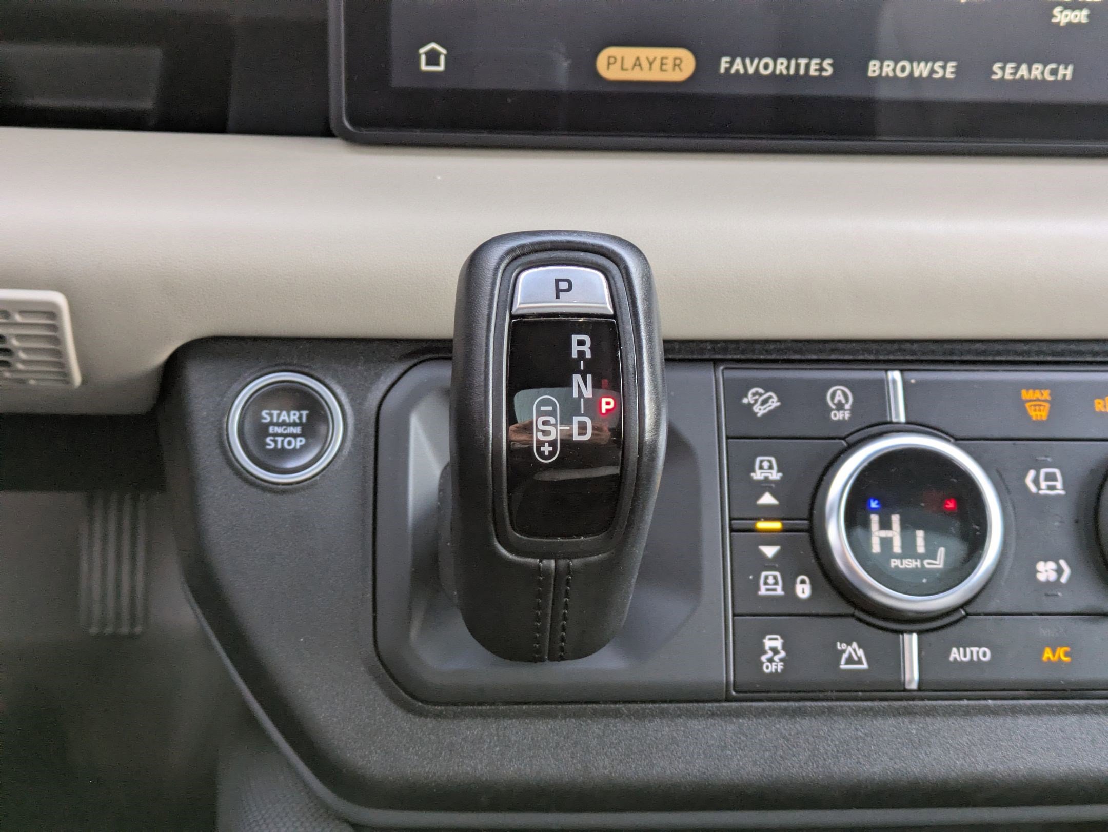 Used 2022 Land Rover Defender 110 X-Dynamic HSE image 24