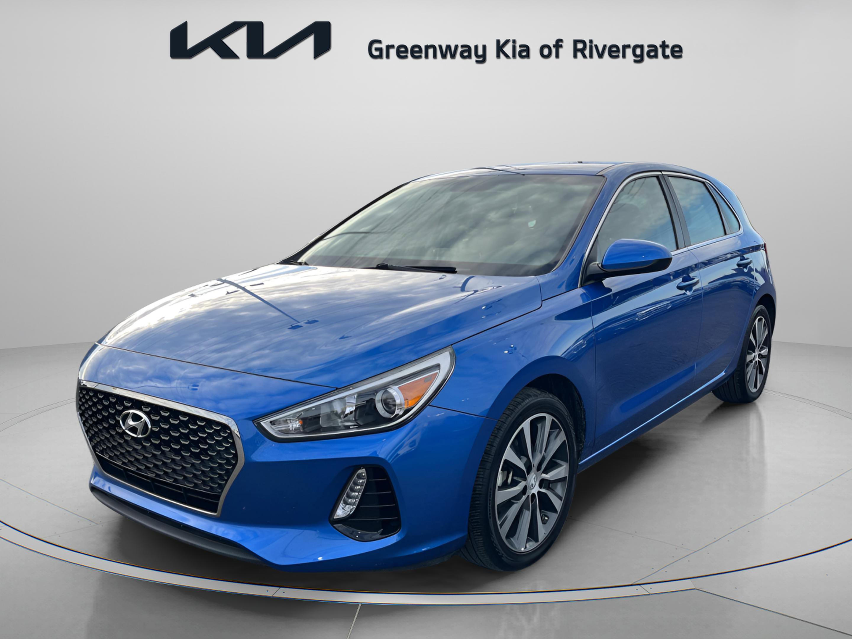 Used 2018 Hyundai Elantra GT image 4