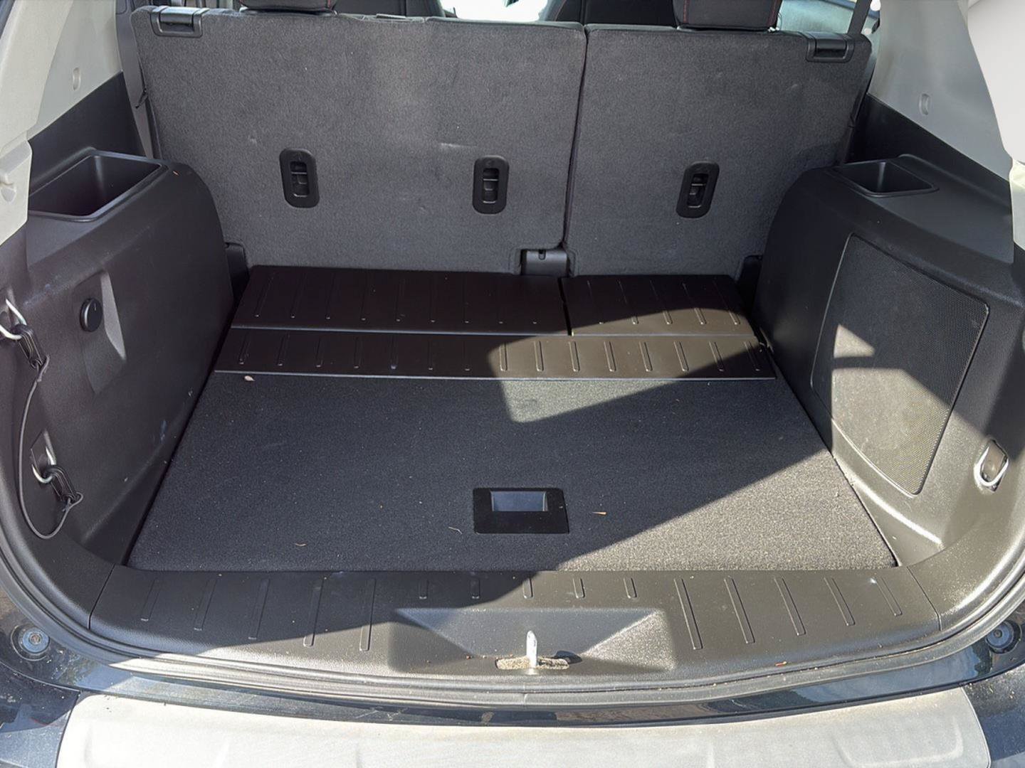 Used 2016 GMC Terrain SLE FWD image 22