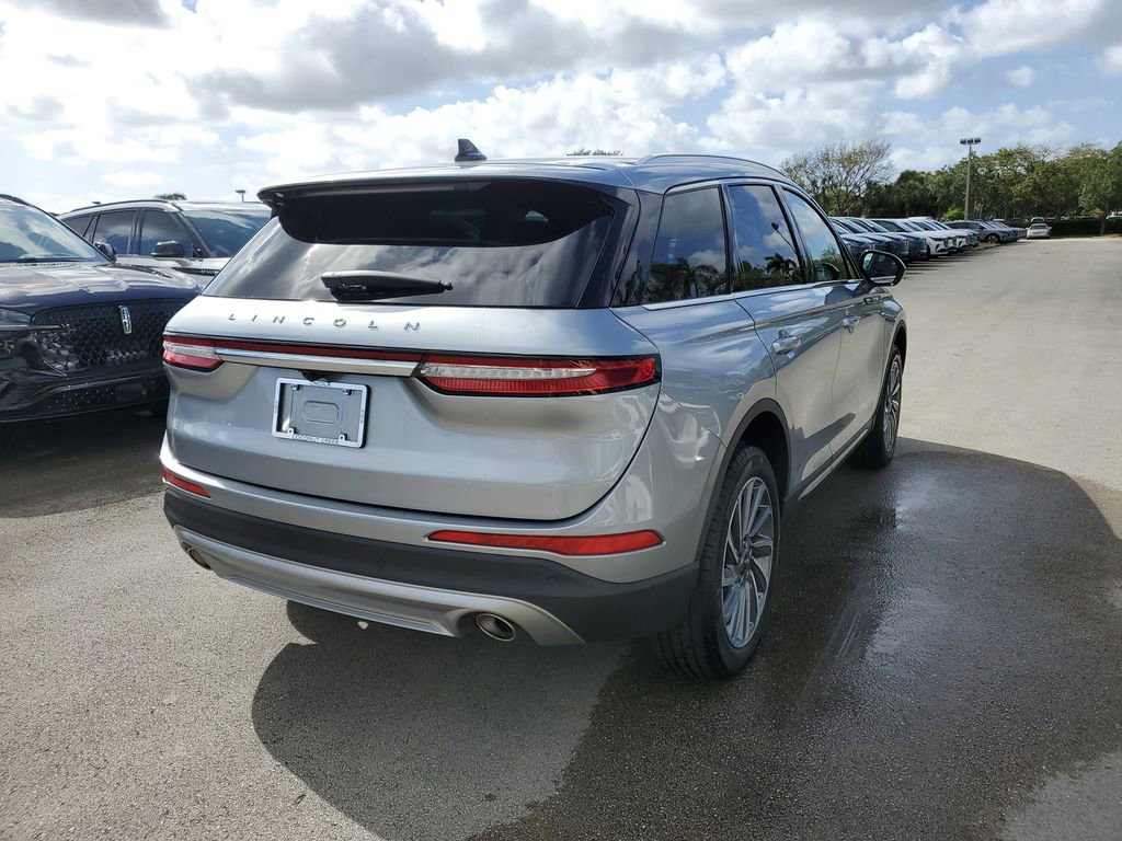 Certified 2023 Lincoln Corsair Reserve AWD/4WD image 4