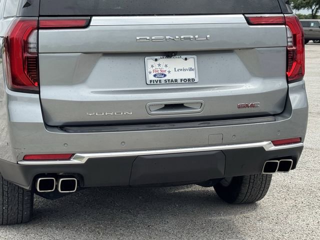 Used 2025 GMC Yukon Denali AWD/4WD image 7