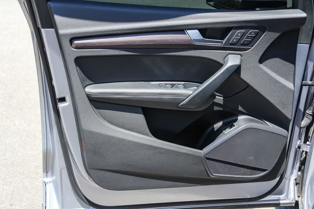 Used 2022 Audi Q5 2.0T Premium Plus AWD/4WD image 22