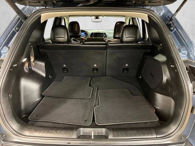 Used 2019 Jeep Cherokee Limited image 7