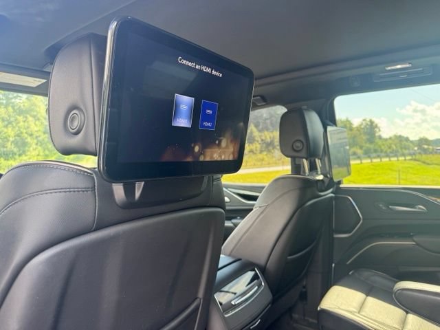 Used 2023 Cadillac Escalade Sport AWD/4WD image 20