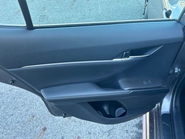 Certified 2022 Toyota Camry XSE FWD image 31