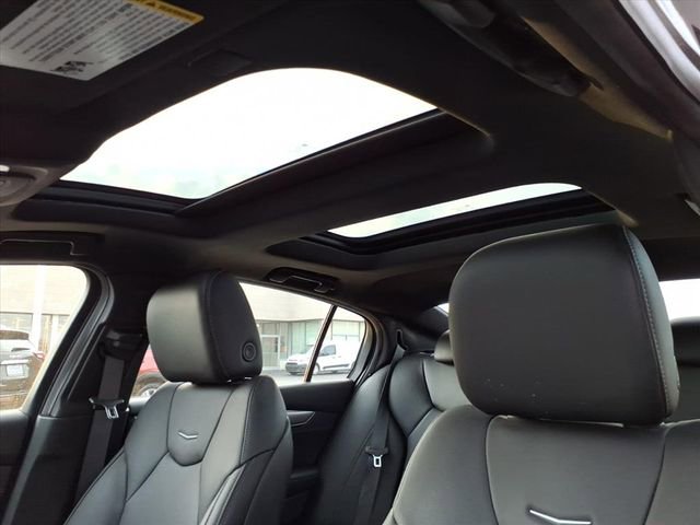 Used 2023 Cadillac CT5 Premium Luxury image 13