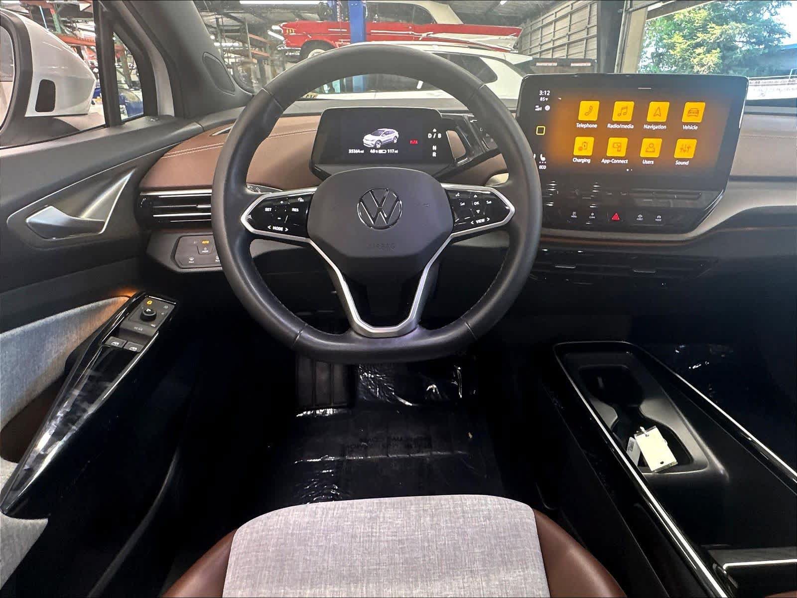 Used 2023 Volkswagen ID.4 Pro RWD image 11