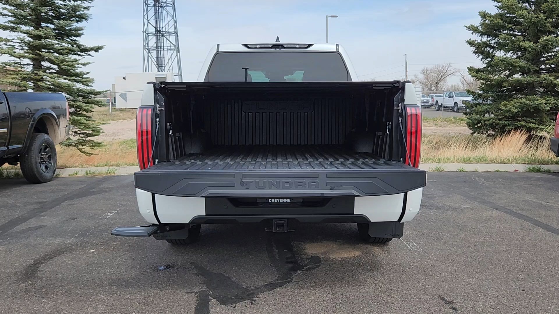 Used 2024 Toyota Tundra Platinum image 18