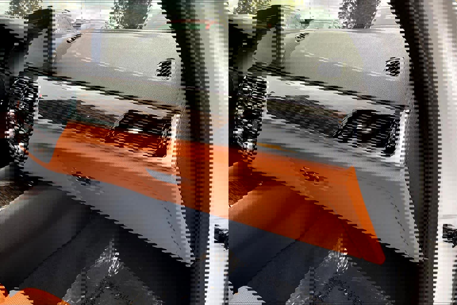 Used 2021 BMW 530e xDrive image 19