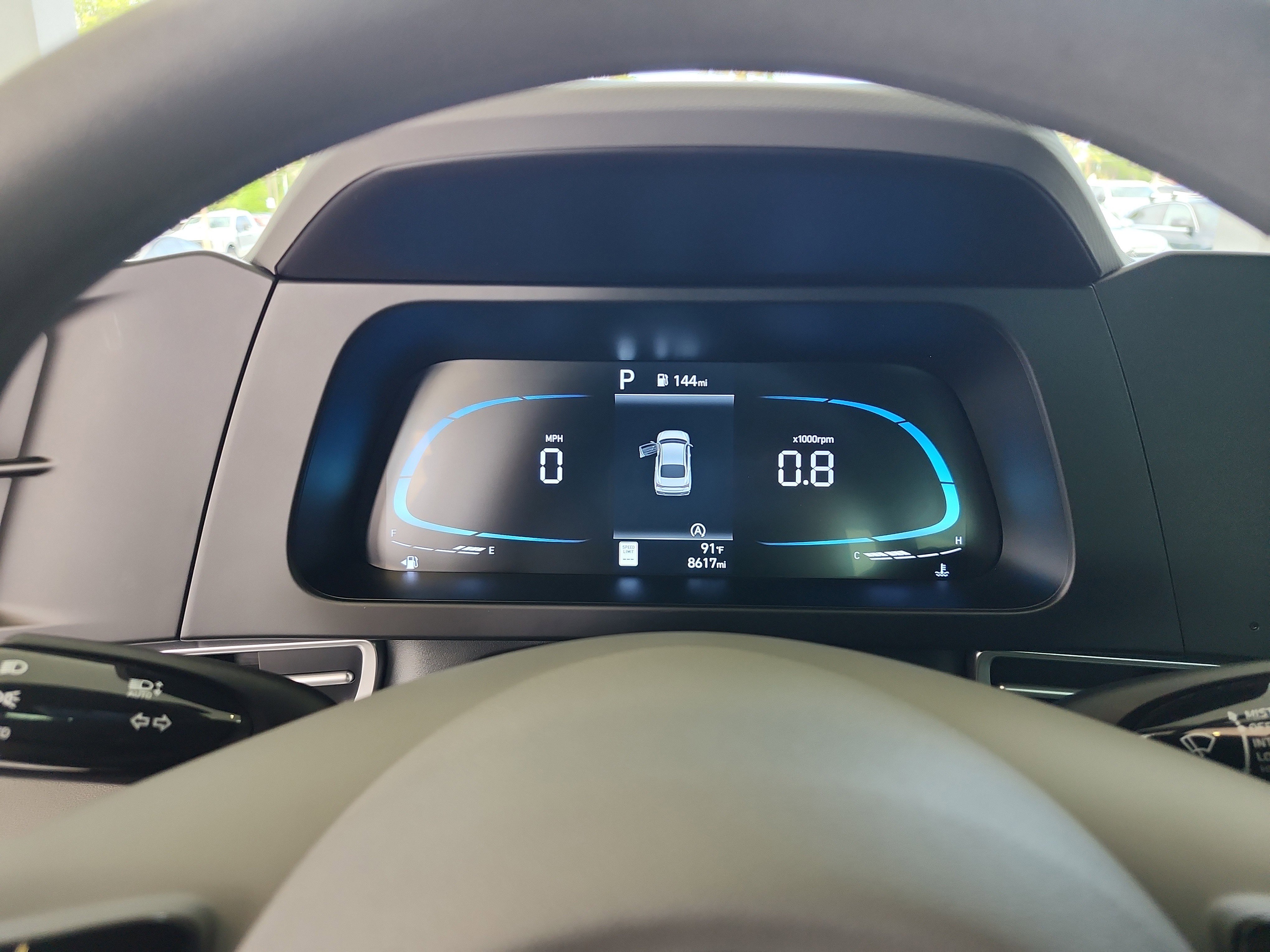 Used 2025 Hyundai Elantra SE FWD image 10