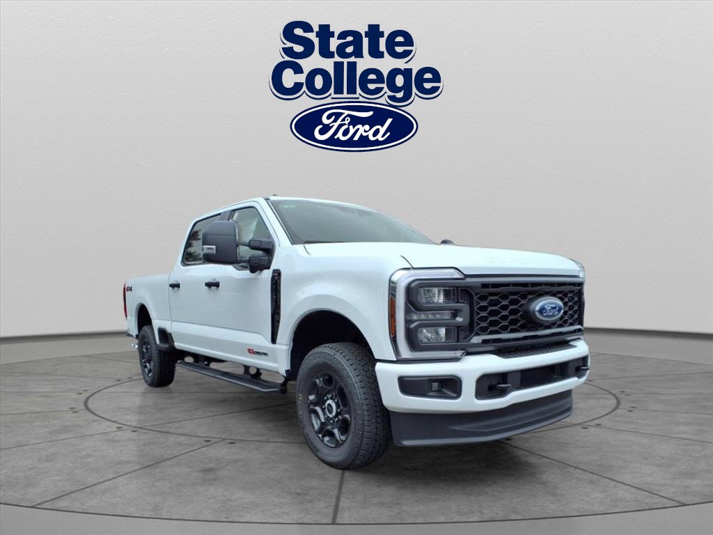 New 2026 Ford F250 4x4 Crew Cab Super Duty image 2