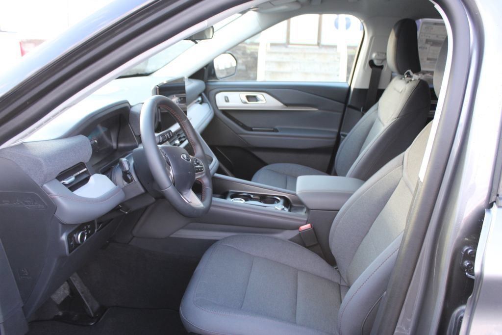 New 2026 Ford Explorer Active AWD/4WD image 22