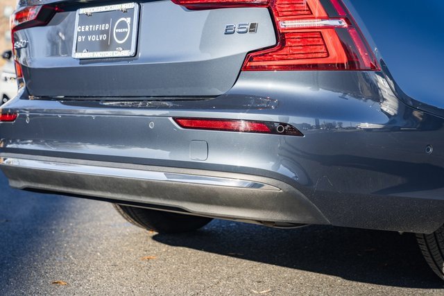 Certified 2023 Volvo S60 B5 Ultimate w/ Climate Package image 8