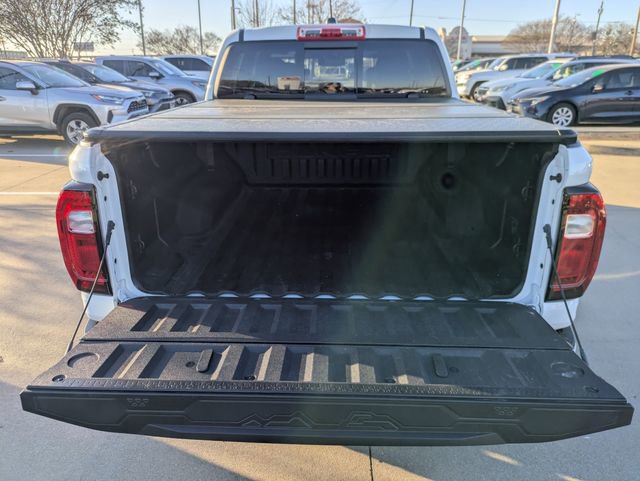 Used 2024 GMC Canyon Denali image 30