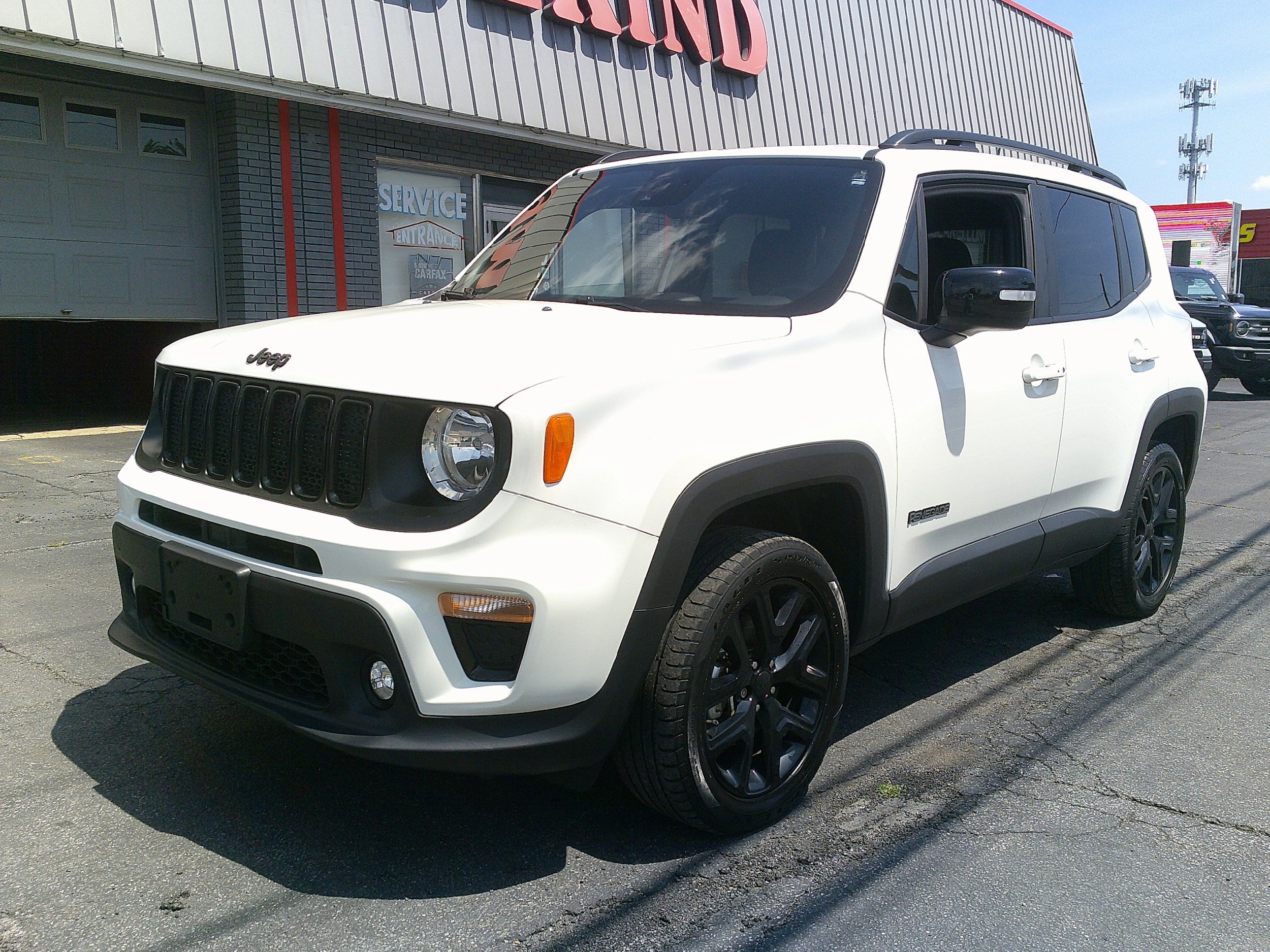 Used 2022 Jeep Renegade Altitude w/ Convenience Group AWD/4WD image 10