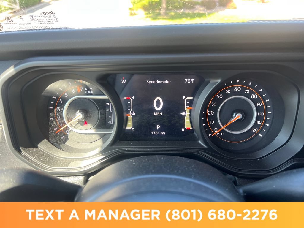 Used 2025 Jeep Gladiator Sport AWD/4WD image 18