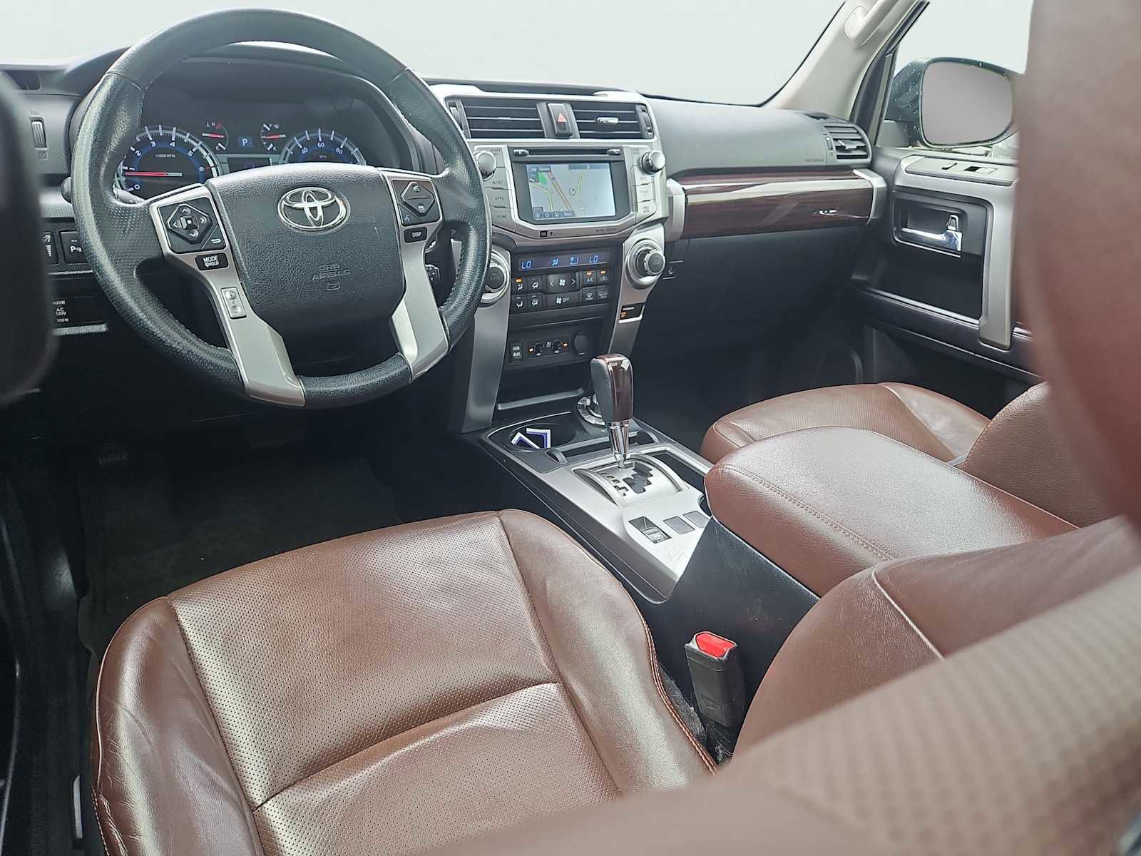 Used 2018 Toyota 4Runner Limited AWD/4WD image 11
