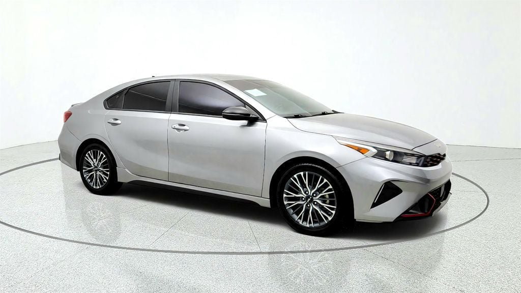 Used 2024 Kia Forte GT-Line FWD image 3