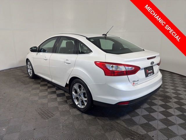 Used 2012 Ford Focus SEL FWD image 4