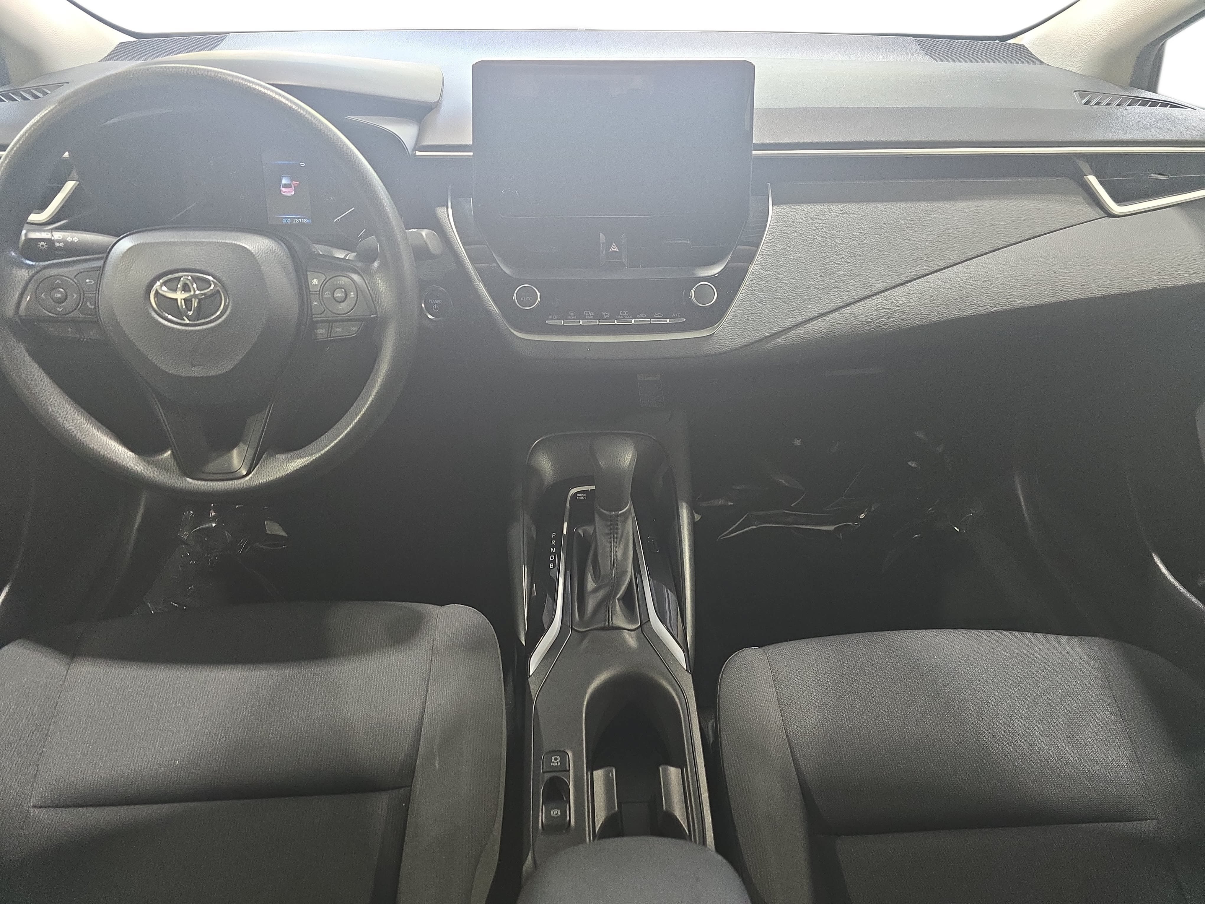 Used 2025 Toyota Corolla LE w/ LE Premium Package FWD image 9