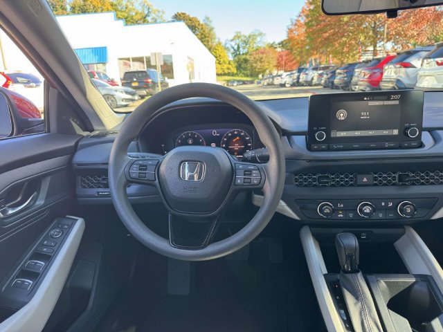 Used 2023 Honda Accord LX image 21