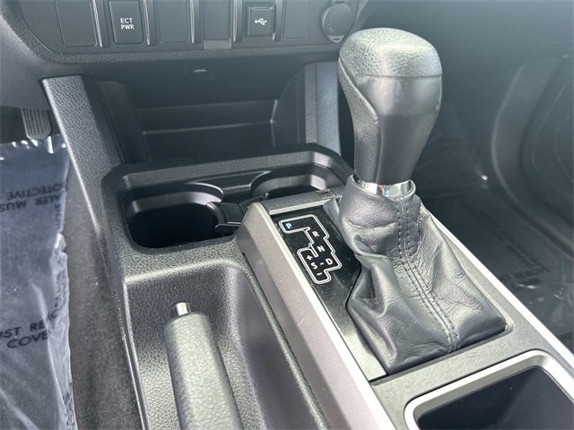 Used 2022 Toyota Tacoma SR5 image 23