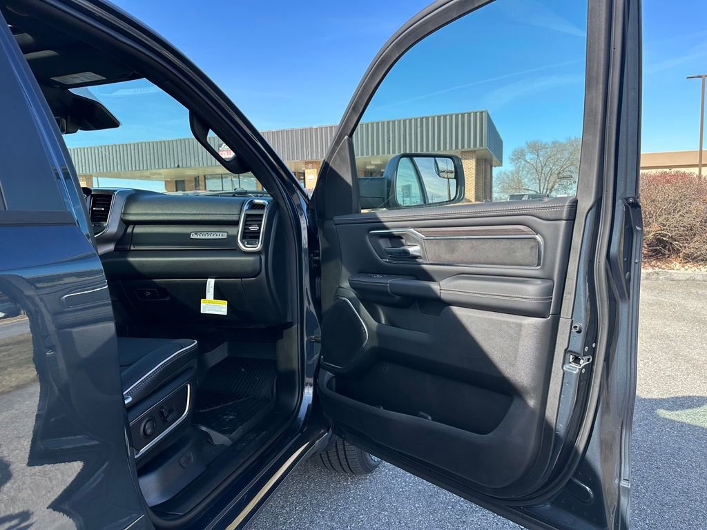 New 2026 RAM 1500 Laramie w/ Sport Appearance Package AWD/4WD image 20