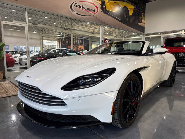Used 2019 Aston Martin DB11 Volante image 21