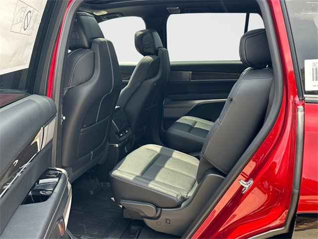New 2026 Cadillac Vistiq Sport w/ LPO, Floor Liner Package image 11