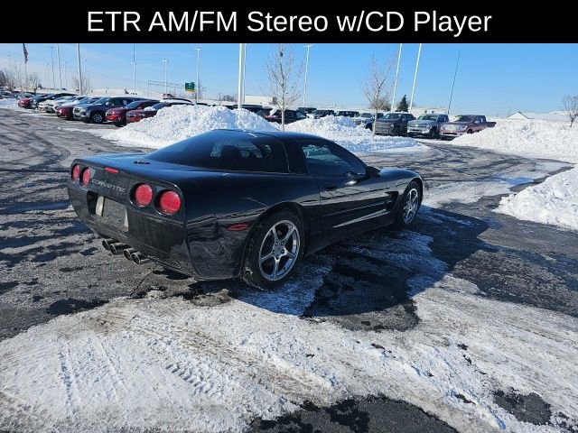 Used 2004 Chevrolet Corvette Base w/ Preferred Equipment Group image 8