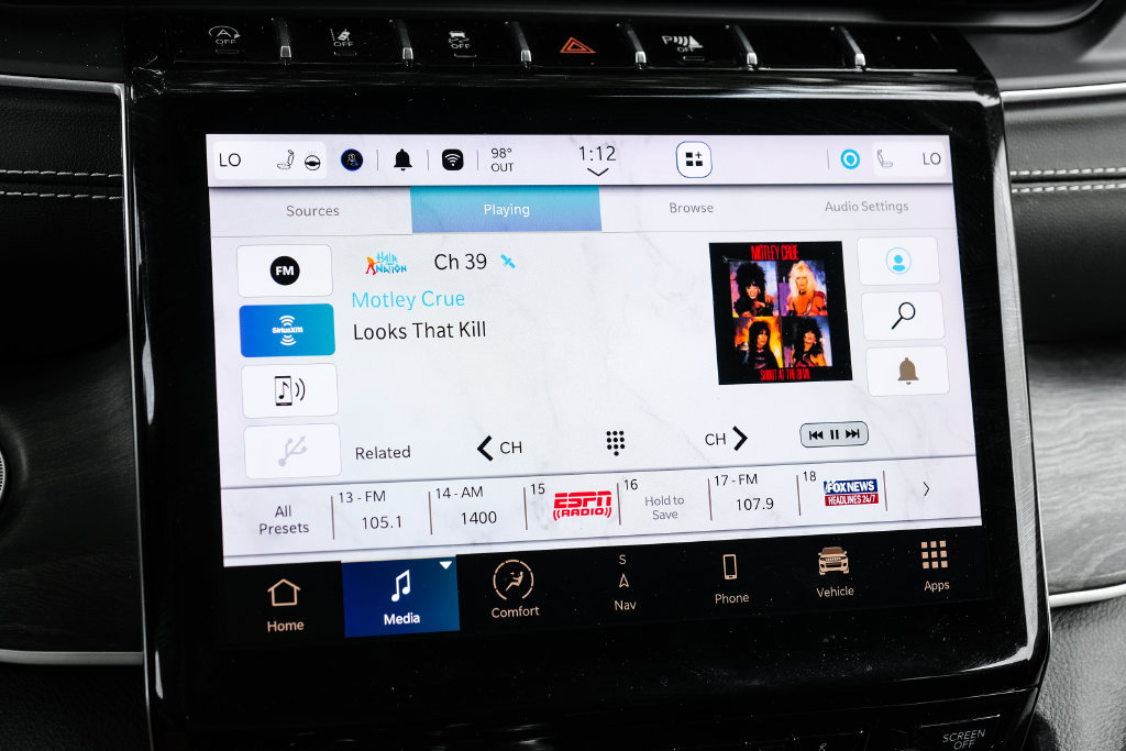Used 2023 Jeep Grand Cherokee L Limited AWD/4WD image 40
