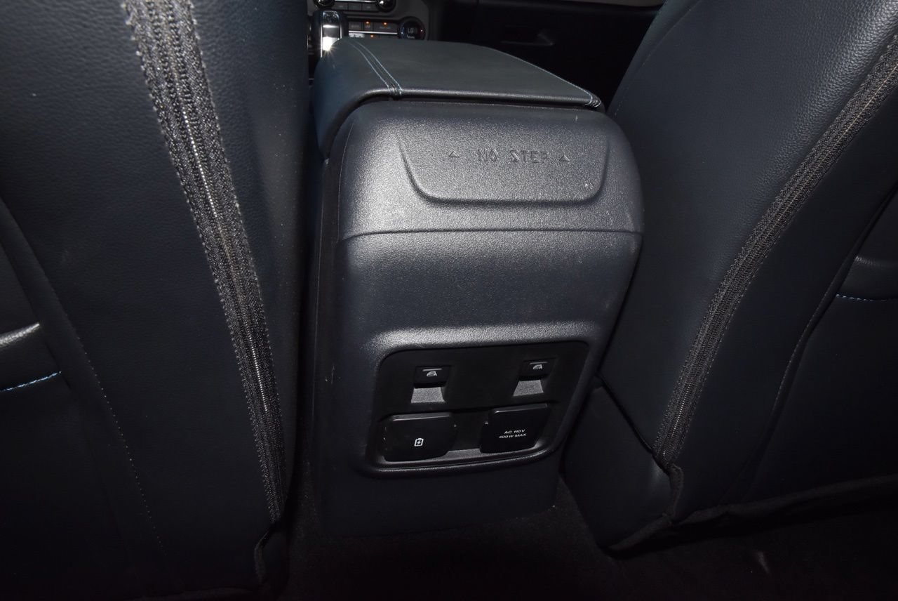 Certified 2024 Ford Bronco Wildtrak AWD/4WD image 19