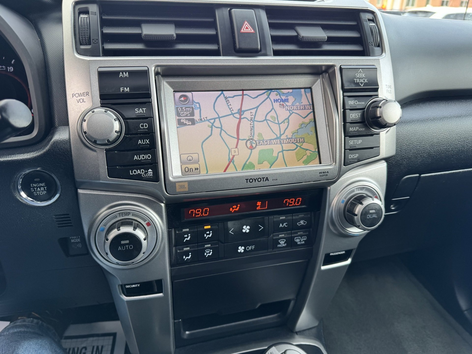 Used 2011 Toyota 4Runner Trail image 31