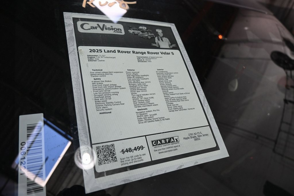 Used 2025 Land Rover Range Rover Velar S image 3