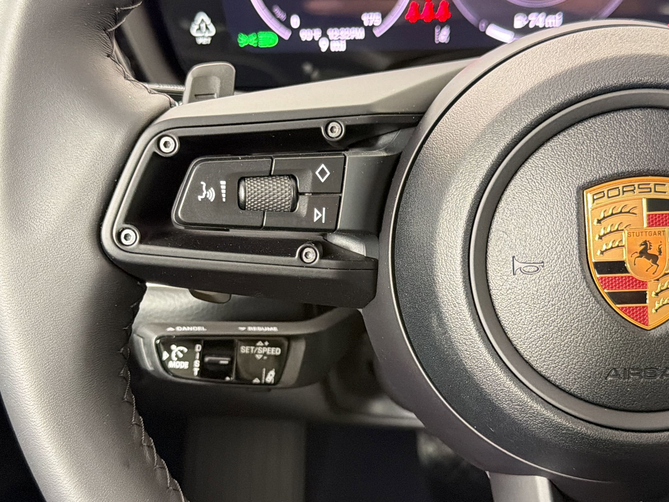 New 2026 Porsche Cayenne Coupe AWD/4WD image 21