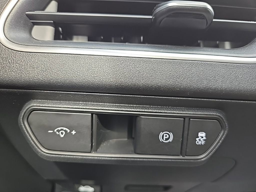 Certified 2025 Kia K4 FWD image 20