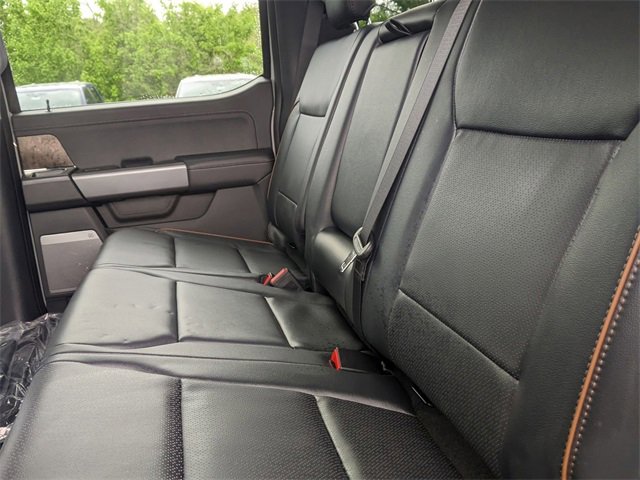 New 2025 Ford F250 Lariat w/ Lariat Ultimate Package image 30