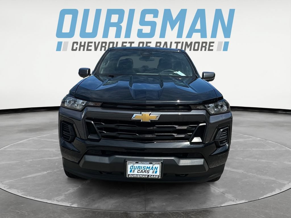 Used 2023 Chevrolet Colorado LT AWD/4WD image 8