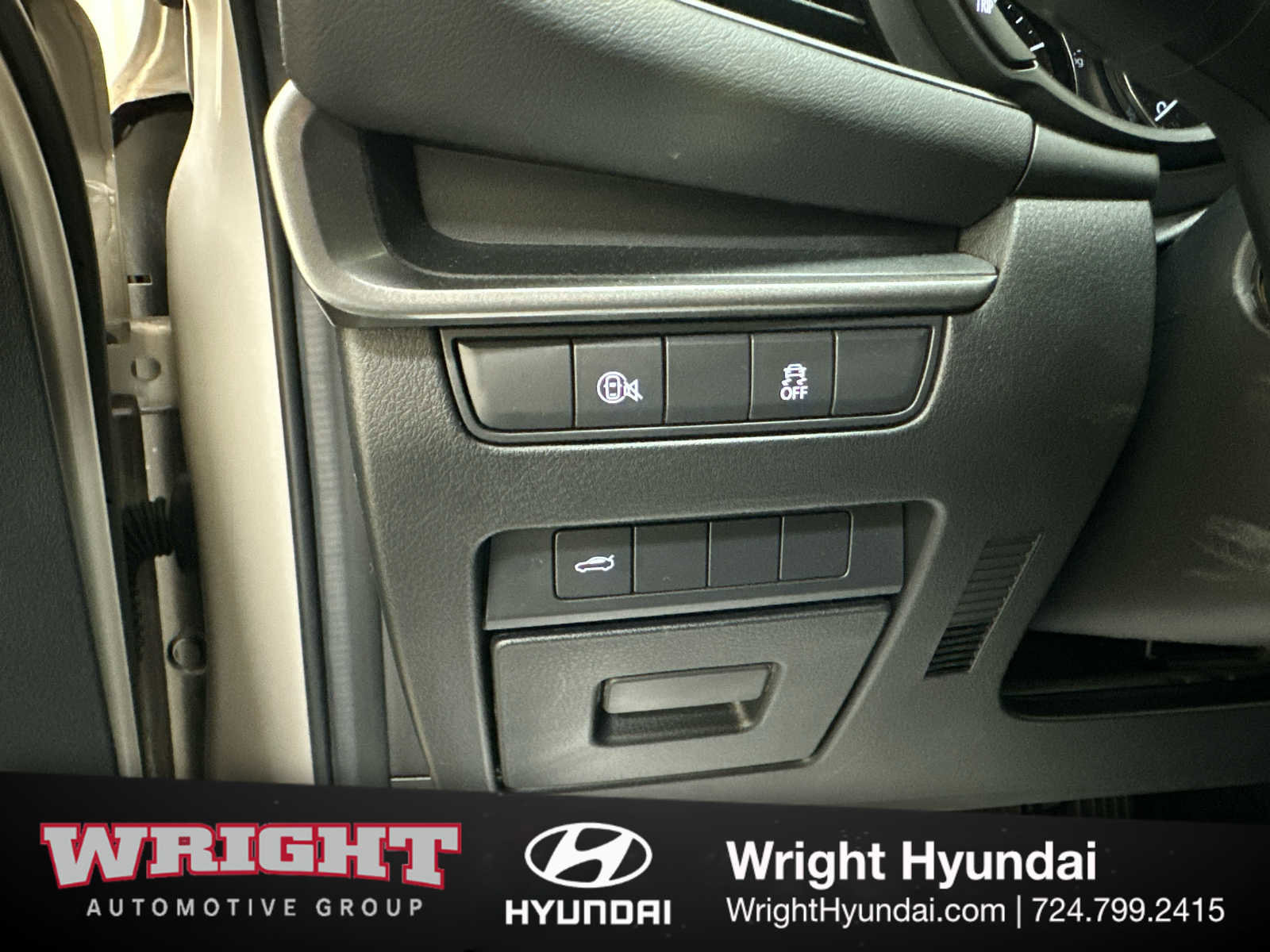 Used 2024 MAZDA MAZDA3 s image 22