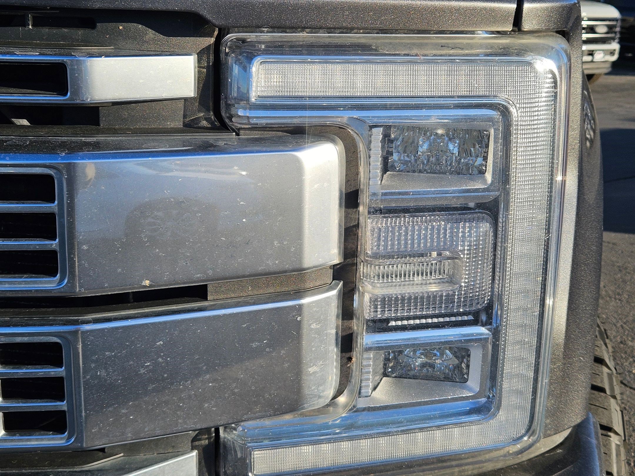 Used 2018 Ford F350 Platinum w/ Platinum Ultimate Package image 12